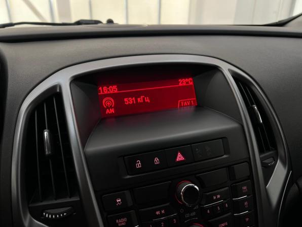 Opel Astra J Рестайлинг с пробегом 2013 года, цена 785 000 рублей, 113325 км, хэтчбек, Автокод Объявления