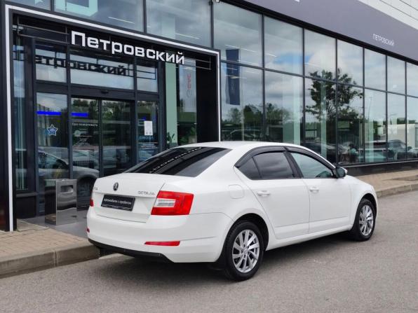Skoda Octavia III (A7) с пробегом 2014 года, цена 1 020 000 рублей, 203520 км, лифтбек, Автокод Объявления