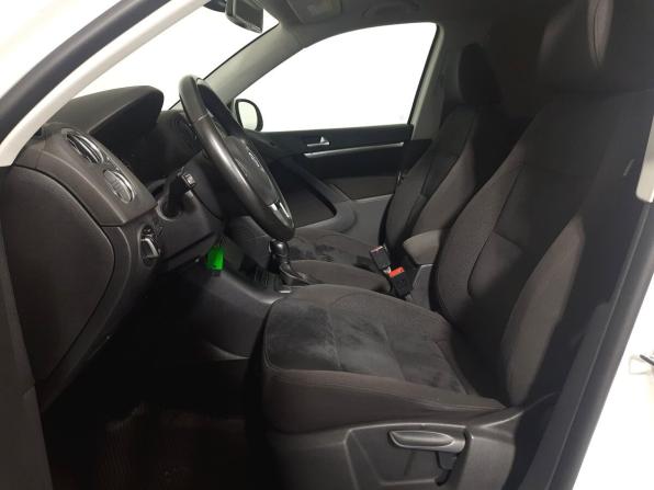 Volkswagen Tiguan I Рестайлинг с пробегом 2012 года, цена 1 390 000 рублей, 120785 км, внедорожник, Автокод Объявления