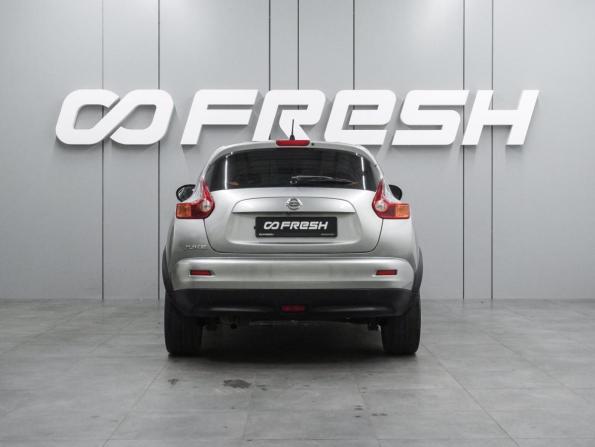 Nissan Juke I с пробегом 2012 года, цена 974 000 рублей, 189947 км, внедорожник, Автокод Объявления