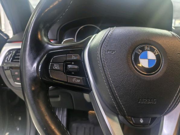 BMW 5 серии VII (G30/G31/G38) с пробегом 2019 года, цена 3 050 000 рублей, 158421 км, седан, Автокод Объявления