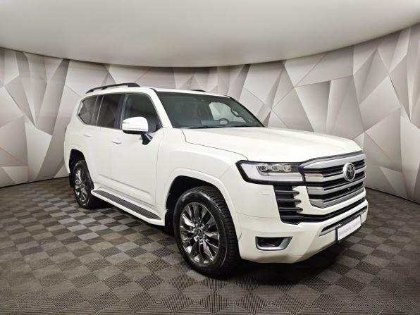 Toyota Land Cruiser 300 Series с пробегом 2022 года, цена 10 235 000 рублей, 47177 км, внедорожник, Автокод Объявления