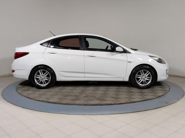 Hyundai Solaris I с пробегом 2014 года, цена 729 900 рублей, 168500 км, седан, Автокод Объявления