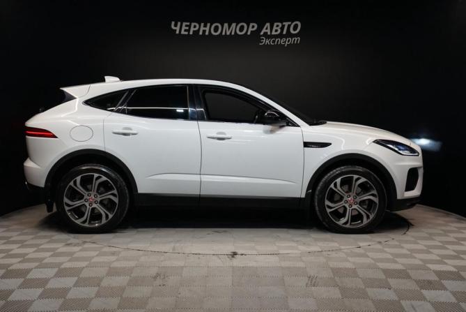Jaguar E-Pace I с пробегом 2018 года, цена 2 897 000 рублей, 133000 км, внедорожник, Автокод Объявления