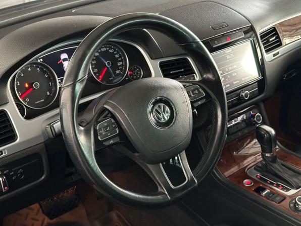 Volkswagen Touareg II с пробегом 2012 года, цена 1 850 000 рублей, 182598 км, внедорожник, Автокод Объявления