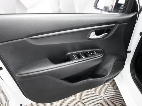 Kia Rio IV Рестайлинг с пробегом 2020 года, цена 1 484 000 рублей, 116780 км, седан, Автокод Объявления