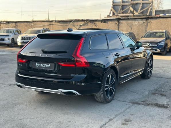Volvo V90 Cross Country I с пробегом 2019 года, цена 3 190 000 рублей, 175223 км, универсал, Автокод Объявления
