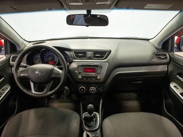 Kia Rio III с пробегом 2013 года, цена 795 000 рублей, 121793 км, седан, Автокод Объявления