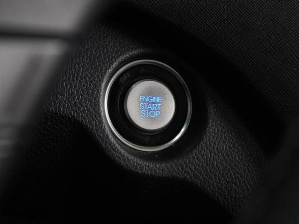 Hyundai Santa Fe III Рестайлинг с пробегом 2015 года, цена 1 539 000 рублей, 403861 км, внедорожник, Автокод Объявления
