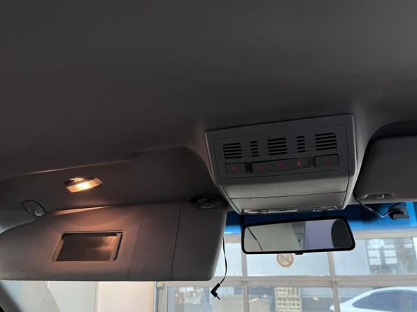 Volkswagen Multivan T5 с пробегом 2008 года, цена 1 795 000 рублей, 349667 км, минивэн, Автокод Объявления