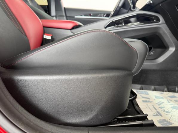 Geely Coolray I Рестайлинг с пробегом 2023 года, цена 2 100 000 рублей, 30544 км, внедорожник, Автокод Объявления