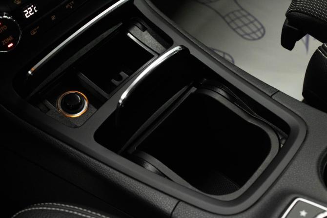 Mercedes-Benz B-Класс II (W246) Рестайлинг с пробегом 2016 года, цена 1 349 000 рублей, 115940 км, хэтчбек, Автокод Объявления