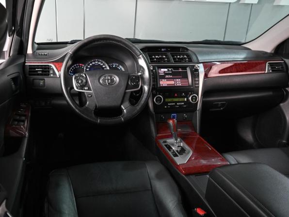 Toyota Camry VII (XV50) с пробегом 2013 года, цена 1 549 000 рублей, 258779 км, седан, Автокод Объявления