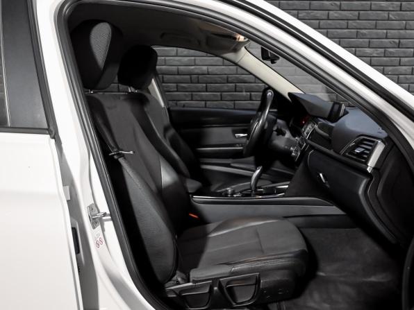 BMW 3 серии VI (F3x) Рестайлинг с пробегом 2018 года, цена 1 890 000 рублей, 204959 км, седан, Автокод Объявления