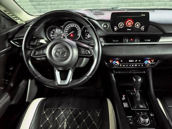 Mazda 6 III (GJ) Рестайлинг 2 с пробегом 2020 года, цена 2 300 000 рублей, 140944 км, седан, Автокод Объявления