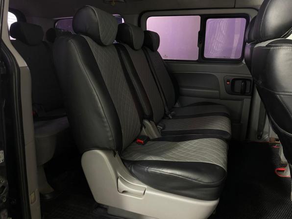 Hyundai H-1 II с пробегом 2010 года, цена 1 549 000 рублей, 312538 км, минивэн, Автокод Объявления