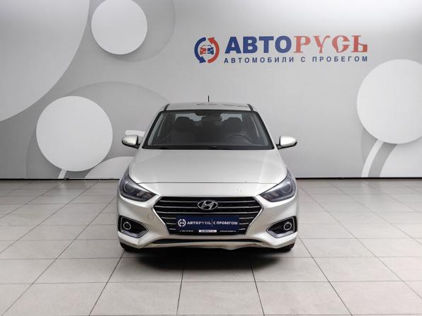 Hyundai Solaris II с пробегом 2019 года, цена 985 000 рублей, 240000 км, седан, Автокод Объявления