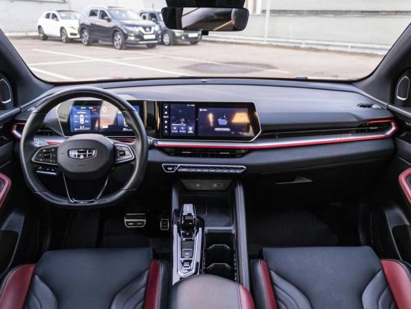 Geely Coolray I Рестайлинг с пробегом 2023 года, цена 1 999 000 рублей, 25400 км, внедорожник, Автокод Объявления