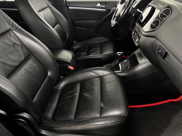 Volkswagen Tiguan I Рестайлинг с пробегом 2015 года, цена 1 850 000 рублей, 158596 км, внедорожник, Автокод Объявления