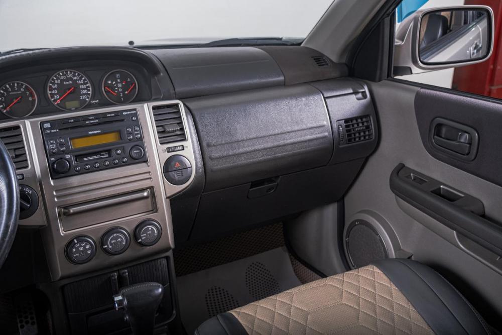 Nissan X-Trail II Рестайлинг Томск  - изображение 12
