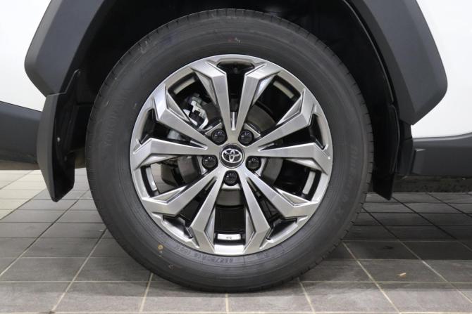 Toyota RAV4 V (XA50) с пробегом 2025 года, цена 4 167 000 рублей, 2189 км, внедорожник, Автокод Объявления