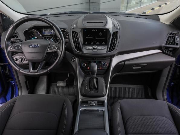 Ford Kuga II Рестайлинг с пробегом 2018 года, цена 1 398 000 рублей, 238784 км, внедорожник, Автокод Объявления