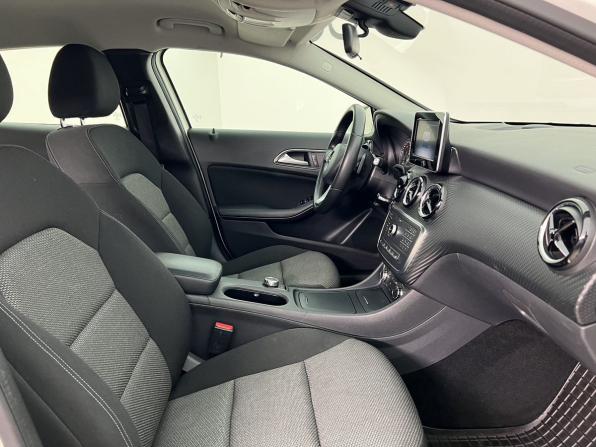 Mercedes-Benz GLA I (X156) с пробегом 2016 года, цена 1 800 000 рублей, 132500 км, внедорожник, Автокод Объявления