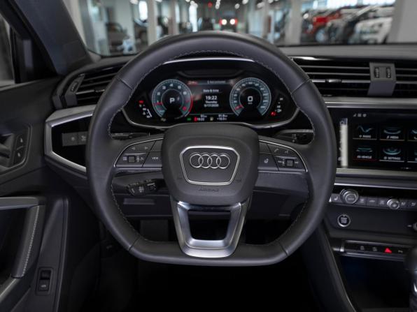 Audi Q3 II (F3) с пробегом 2026 года, цена 3 990 000 рублей, 90 км, внедорожник, Автокод Объявления