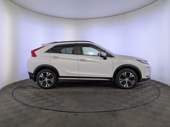 Mitsubishi Eclipse Cross I с пробегом 2018 года, цена 2 100 000 рублей, 78498 км, внедорожник, Автокод Объявления