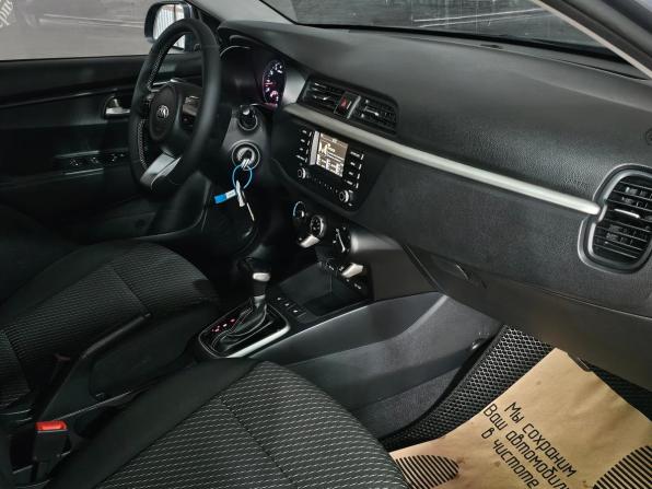 Kia Rio IV с пробегом 2019 года, цена 1 445 000 рублей, 99000 км, седан, Автокод Объявления
