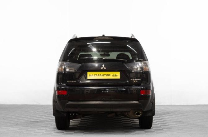 Mitsubishi Outlander II с пробегом 2008 года, цена 939 000 рублей, 288400 км, внедорожник, Автокод Объявления