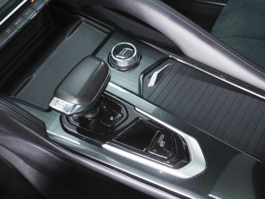 Geely Monjaro I Ростов-на-Дону  - изображение 17