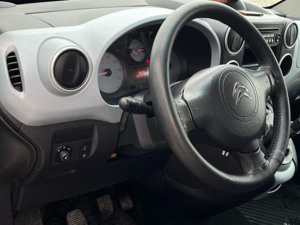 Citroen Berlingo II Рестайлинг с пробегом 2013 года, цена 770 000 рублей, 183531 км, компактвэн, Автокод Объявления