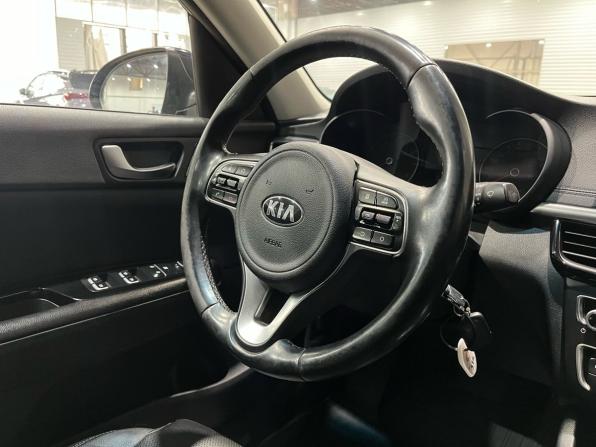 Kia Optima IV Рестайлинг с пробегом 2018 года, цена 1 780 000 рублей, 162893 км, седан, Автокод Объявления