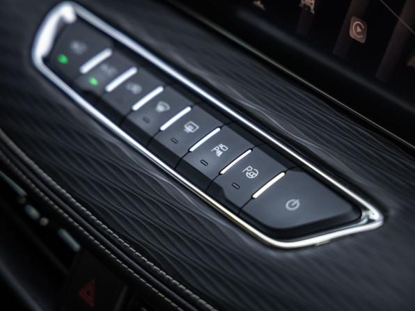 Haval Jolion I с пробегом 2023 года, цена 1 848 000 рублей, 62163 км, внедорожник, Автокод Объявления
