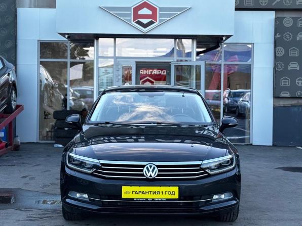 Volkswagen Passat B8 с пробегом 2019 года, цена 1 850 000 рублей, 227171 км, седан, Автокод Объявления