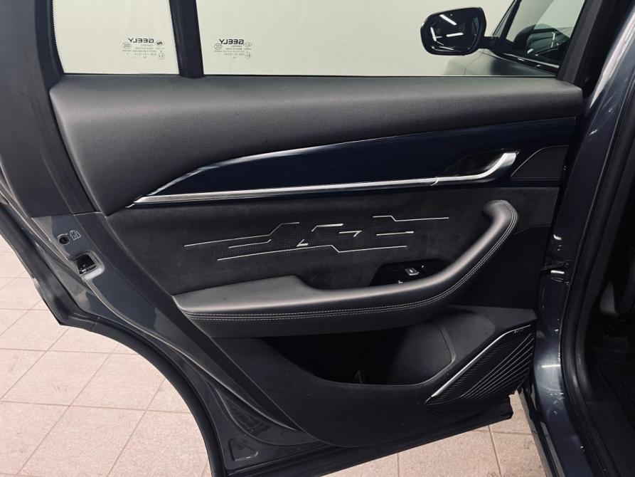 Geely Monjaro I Санкт-Петербург  - изображение 15