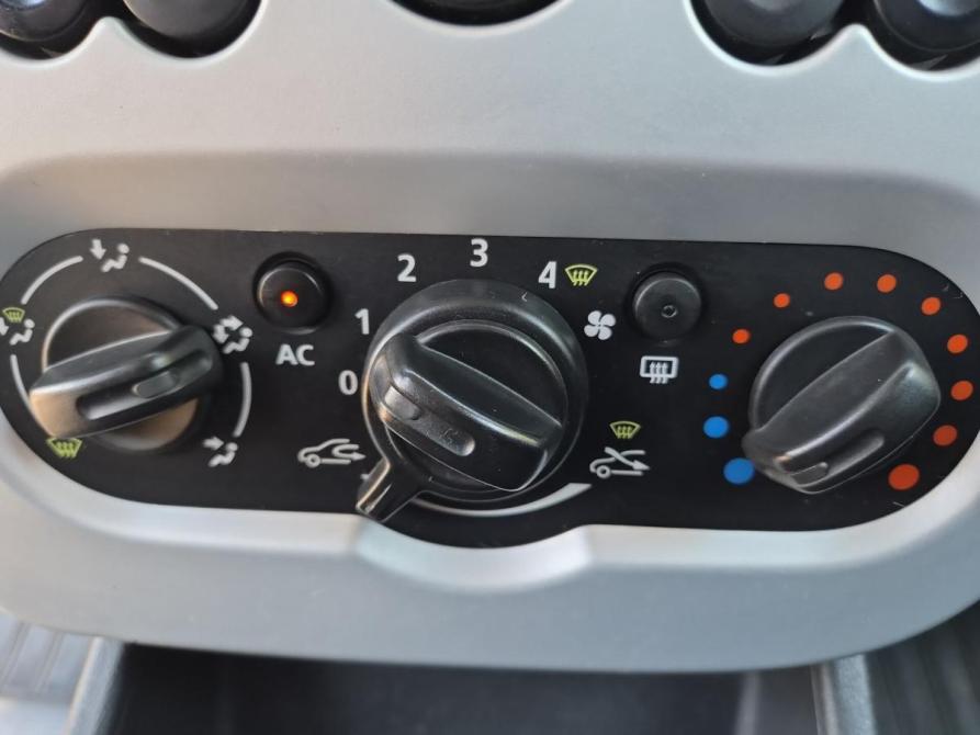 Renault Sandero I Саратов  - изображение 23