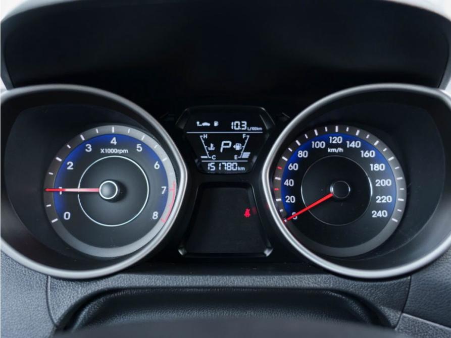 Hyundai Elantra V (MD) Рестайлинг Новосибирск  - изображение 12