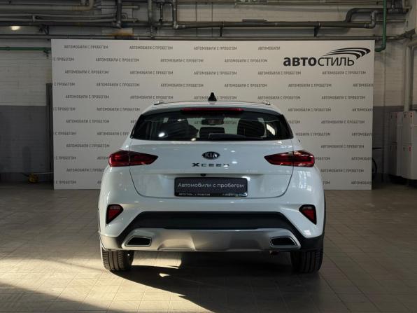 Kia XCeed I с пробегом 2021 года, цена 2 139 000 рублей, 42000 км, хэтчбек, Автокод Объявления