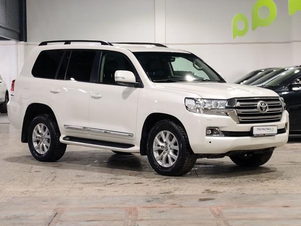 Toyota Land Cruiser 200 Series Рестайлинг 2 с пробегом 2018 года, цена 6 090 000 рублей, 161961 км, внедорожник, Автокод Объявления