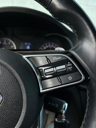 Kia Optima IV Рестайлинг с пробегом 2019 года, цена 2 210 000 рублей, 75754 км, седан, Автокод Объявления