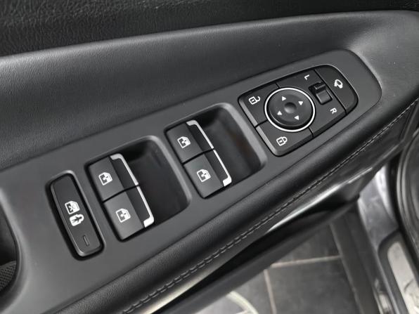 Hyundai Santa Fe IV Рестайлинг с пробегом 2021 года, цена 3 020 000 рублей, 150075 км, внедорожник, Автокод Объявления