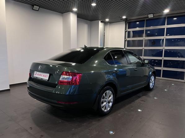 Skoda Octavia III (A7) Рестайлинг с пробегом 2019 года, цена 1 671 000 рублей, 142935 км, лифтбек, Автокод Объявления