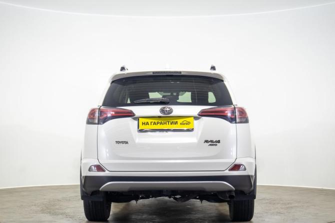 Toyota RAV4 IV (XA40) Рестайлинг с пробегом 2017 года, цена 2 549 000 рублей, 97161 км, внедорожник, Автокод Объявления