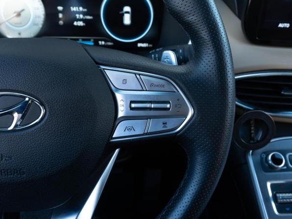 Hyundai Santa Fe IV Рестайлинг с пробегом 2021 года, цена 3 696 000 рублей, 89651 км, внедорожник, Автокод Объявления