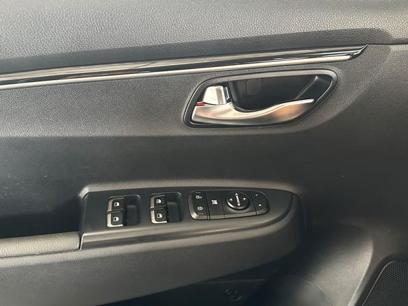 Kia Rio IV с пробегом 2020 года, цена 1 397 000 рублей, 181195 км, хэтчбек, Автокод Объявления
