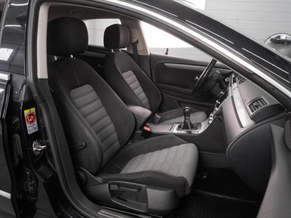 Volkswagen Passat CC I Рестайлинг с пробегом 2013 года, цена 1 272 000 рублей, 211440 км, седан, Автокод Объявления
