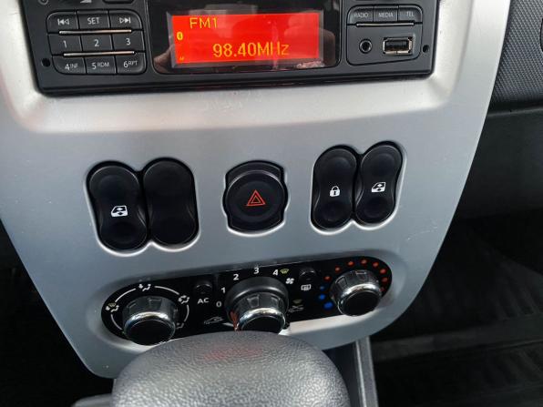Renault Sandero I с пробегом 2014 года, цена 820 000 рублей, 152999 км, хэтчбек, Автокод Объявления