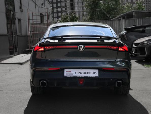 Changan UNI-V I с пробегом 2023 года, цена 2 280 000 рублей, 58537 км, лифтбек, Автокод Объявления